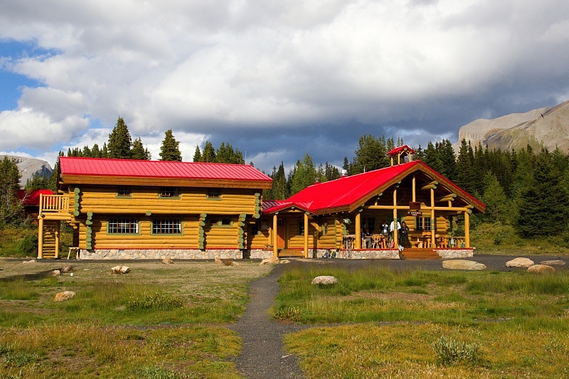 Assiniboine lodge