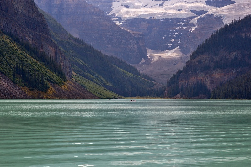 cestou k Moraine Lake